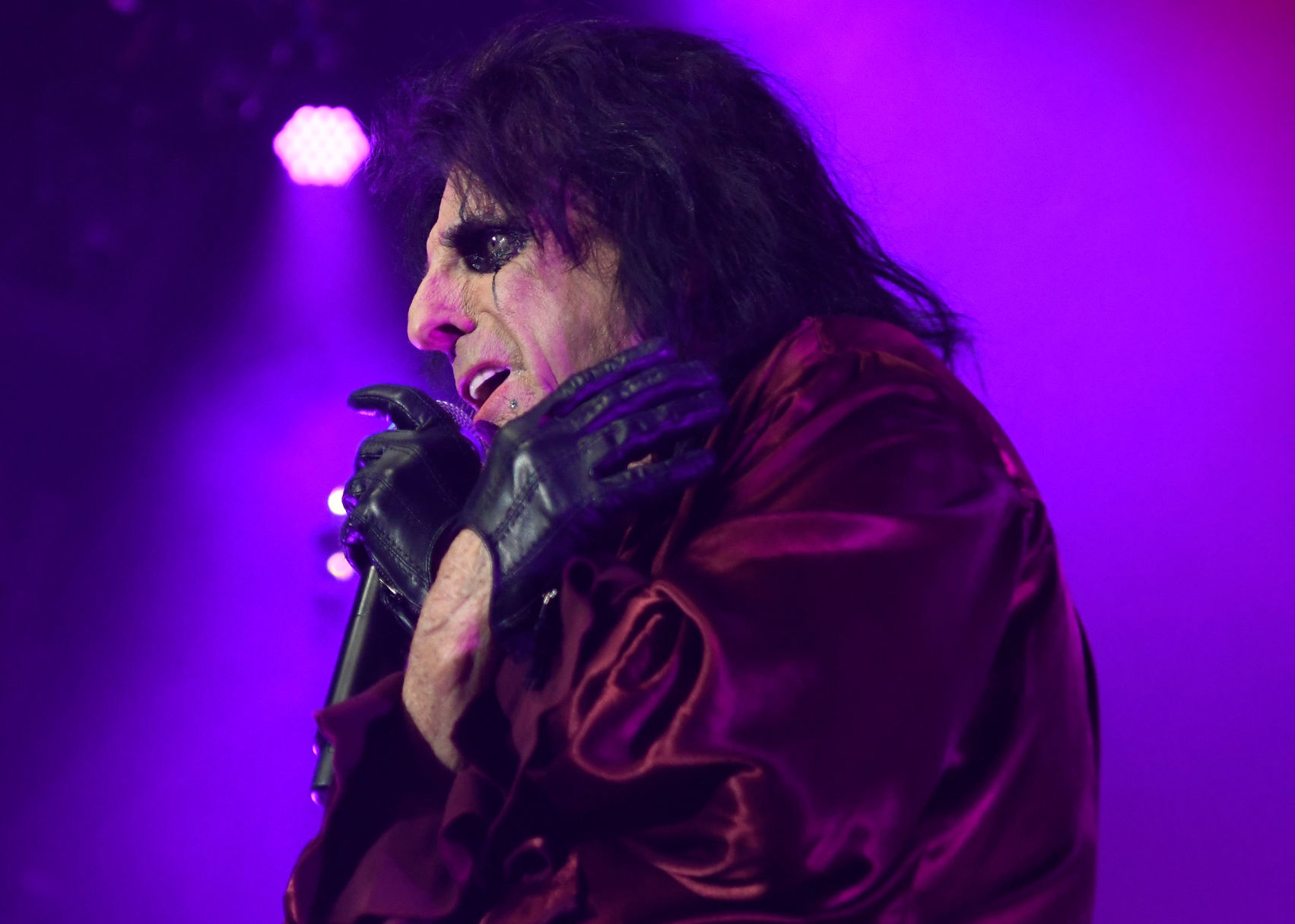 Alice Cooper at Cool Insuring Arena
